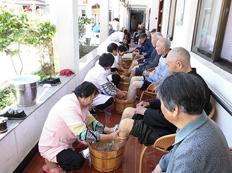 嵊州市爱泰敬养老院_绍兴养老社区费用价格,绍兴养老院收费标准