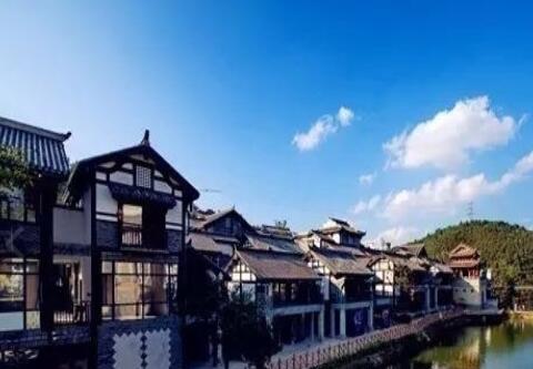 贵州省老年休养中心_黔南州4000元养老社区名单一览