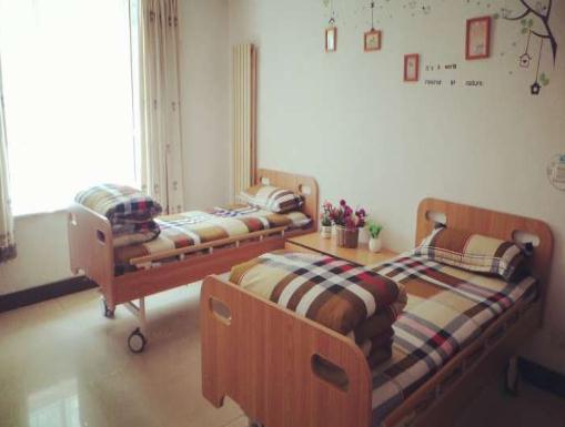 郑州亲仁之家养老公寓_郑州包吃包住养老院排名,郑州条件好的养老院