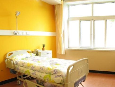 北京朝阳区英智康复老年护理中心收费多少钱，地址在哪？