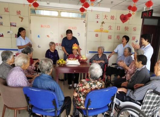 青岛颐情护养院_青岛失能老人养老院哪家好