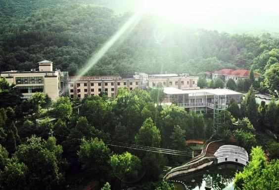 北京市海淀区爱达颐德老年公寓_北京失能老人老年公寓大全,北京失能老人补贴消费点