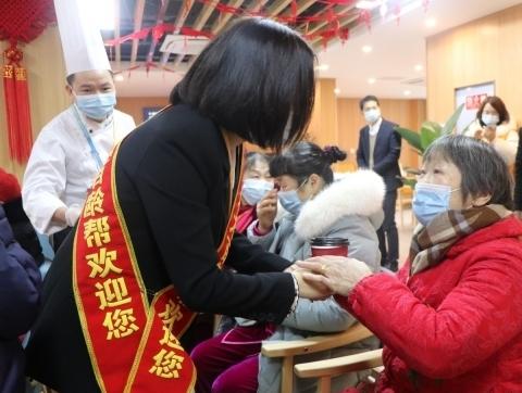 光大百龄帮·铁山坪街道养老服务中心_重庆收费便宜老年护理院排名前十