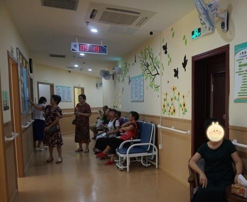 福田区梅林街道梅京社区颐康之家_深圳优质养老院价位多少钱,深圳养老院有哪些养老院