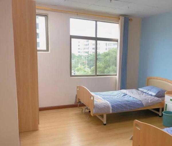 第一养老大亚湾西区街道长者照护之家_惠州高端老年公寓排名前十