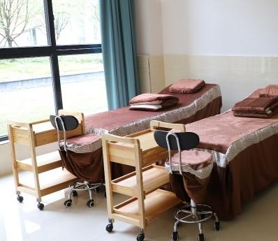 贵州国投健康长者公寓_黔南州最贵养老院有哪些,黔南高端养老院